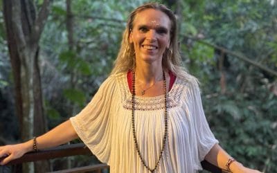 Heilandi jóga (Therapeutic Yoga) með Rósu